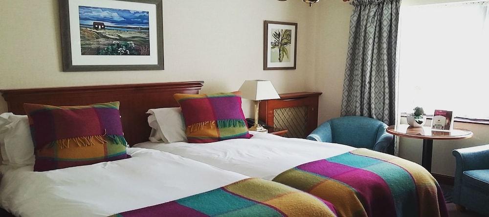 Parkway Hotel & Spa Cwmbran Eksteriør billede