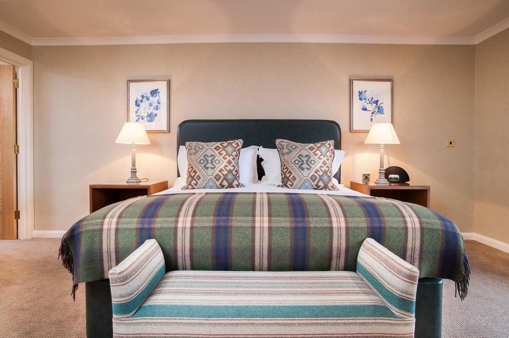 Parkway Hotel & Spa Cwmbran Eksteriør billede